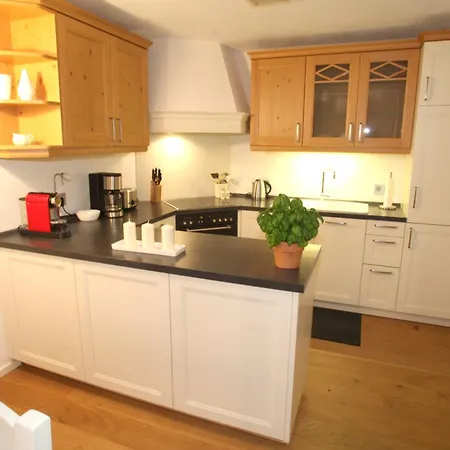 康斯坦丁豪华公寓 公寓 贝希特斯加登